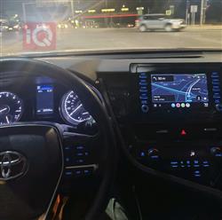 تۆیۆتا کامری